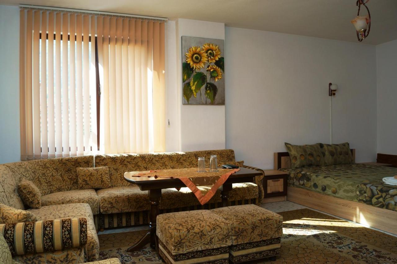 Guest House Perla Бачково Экстерьер фото